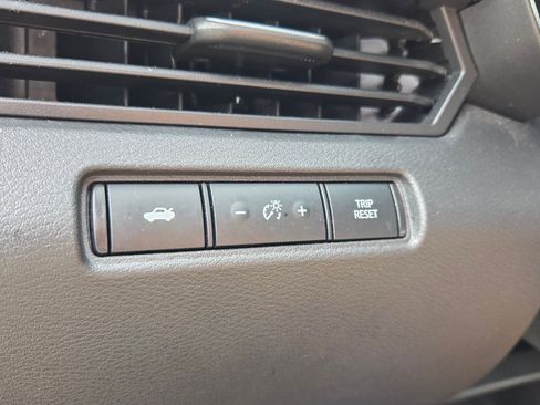 Used 2024 Nissan Altima 2.5 SV image 28