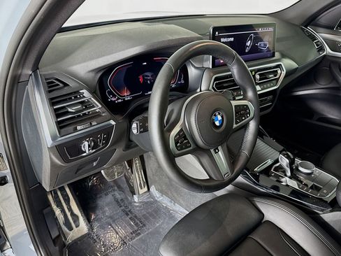 Used 2023 BMW X3 sDrive30i w/ M Sport Package image 9