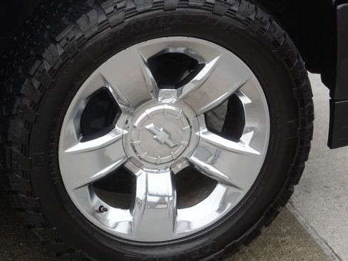 Used 2014 Chevrolet Silverado 1500 High Country w/ High Country Premium Package image 24