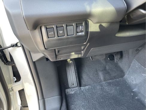 New 2026 Subaru Ascent Limited Bronze image 30