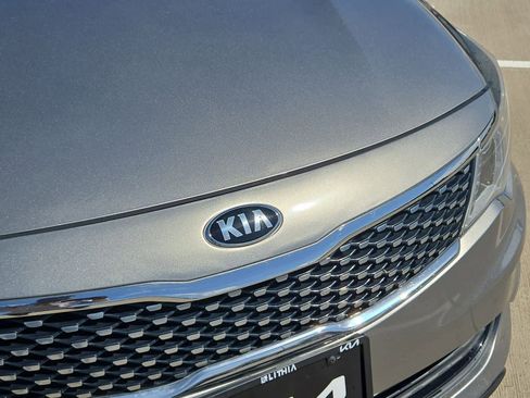 Used 2016 Kia Optima EX w/ Premium Package image 10