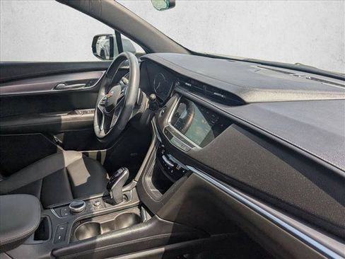 Used 2024 Cadillac XT5 Luxury FWD image 20
