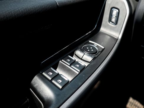 Used 2025 Ford F150 XLT w/ Equipment Group 301A Standard AWD/4WD image 15