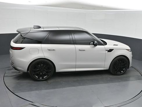 Used 2026 Land Rover Range Rover Sport Autobiography AWD/4WD image 31