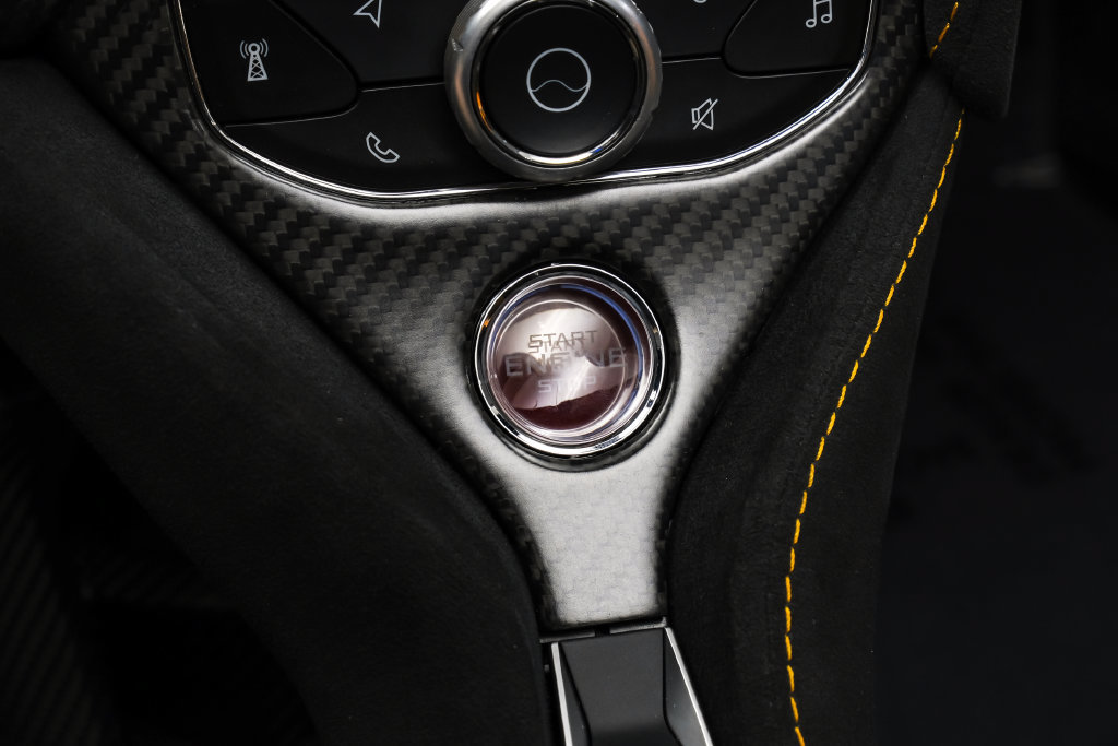 Used 2022 McLaren 765LT RWD image 20