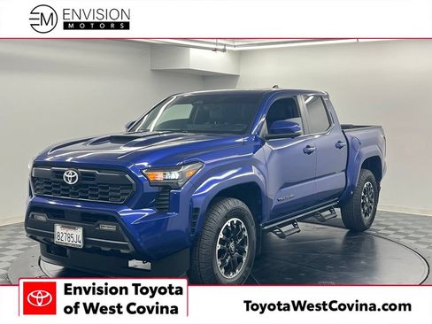 Used 2024 Toyota Tacoma TRD Sport w/ TRD Sport Premium Package RWD image 1