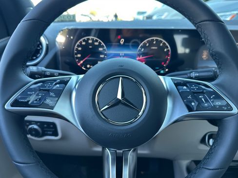 New 2026 Mercedes-Benz GLA 250 4MATIC image 23
