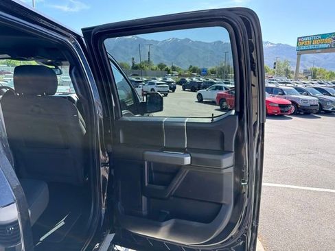 Used 2019 Ford F150 XLT w/ Equipment Group 302A Luxury AWD/4WD image 30