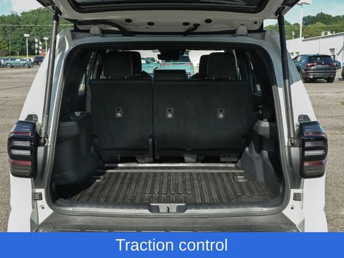 Used 2025 Toyota 4Runner TRD Sport Premium AWD/4WD image 37