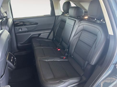 New 2026 Lincoln Nautilus Reserve AWD/4WD image 13