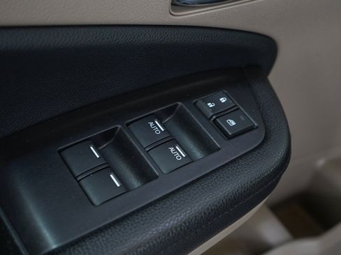 Used 2017 Honda Pilot EX-L image 23