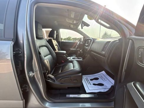 Used 2020 Chevrolet Colorado ZR2 w/ LPO, Premium Interior Package AWD/4WD image 37