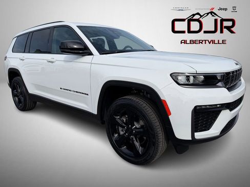 New 2026 Jeep Grand Cherokee L Limited w/ Limited Altitude Package RWD image 1