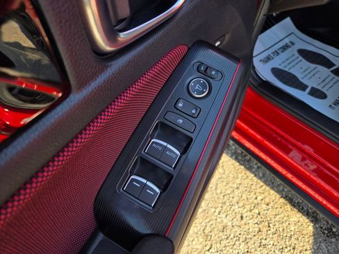 Used 2025 Honda Civic Si image 13