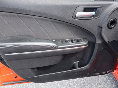 Used 2017 Dodge Charger R/T image 8