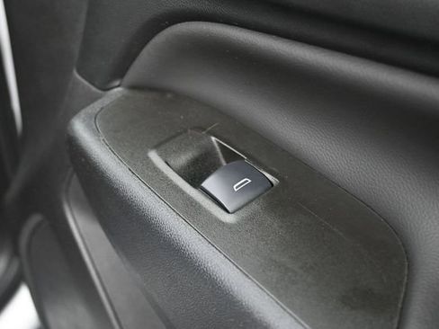 Used 2024 Chevrolet Equinox LT AWD/4WD image 39