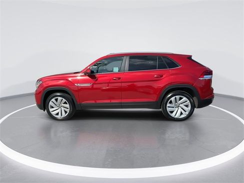 Used 2020 Volkswagen Atlas Cross Sport SE w/ Panoramic Sunroof Package image 5