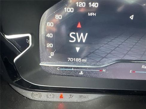 Used 2022 GMC Yukon XL Denali w/ Denali Ultimate Package image 22