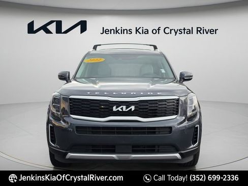 Used 2022 Kia Telluride EX w/ EX Premium Package FWD image 17