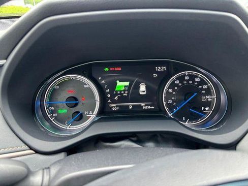 Certified 2021 Toyota Venza Limited AWD/4WD image 18