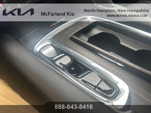 Used 2023 Buick Enclave Avenir w/ Avenir Technology Package AWD/4WD image 26