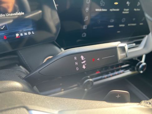 New 2026 Chevrolet Equinox LT image 13