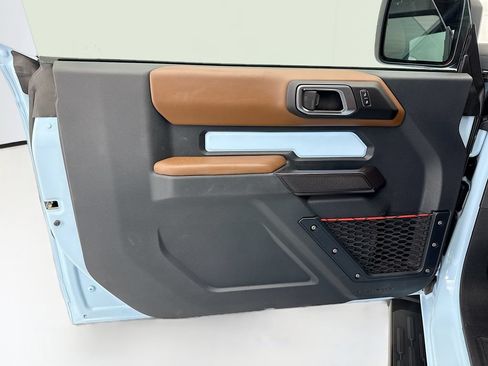 Used 2024 Ford Bronco Heritage Edition AWD/4WD image 23