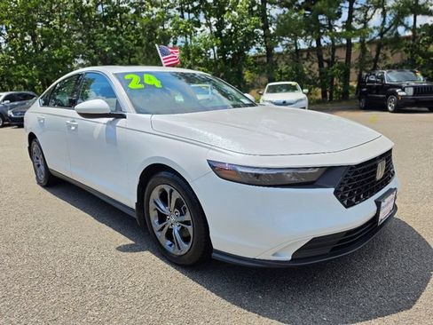 Certified 2024 Honda Accord EX image 7
