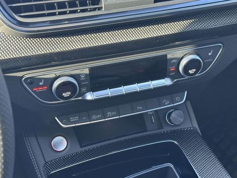 Used 2023 Audi SQ5 Premium Plus w/ Premium Plus Package AWD/4WD image 31