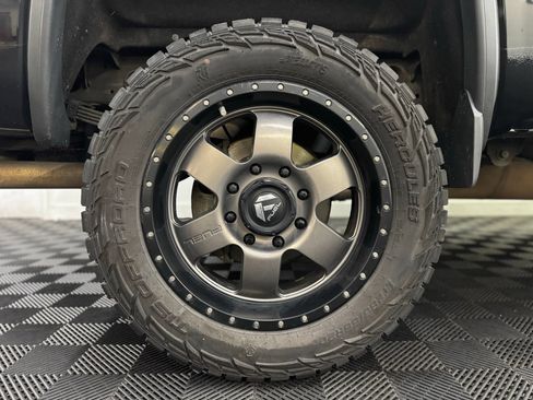 Used 2016 GMC Sierra 2500 SLE AWD/4WD image 9