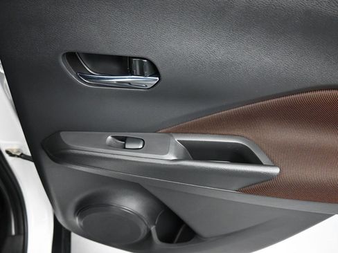 Used 2022 Nissan Kicks SR image 34