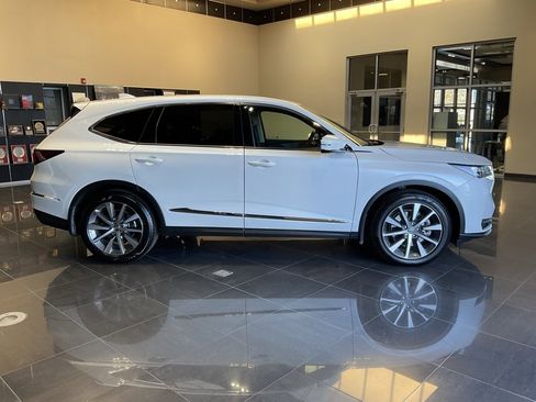 Certified 2025 Acura MDX w/ Technology Package image 7