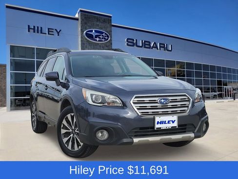 Used 2017 Subaru Outback 3.6R Limited image 1