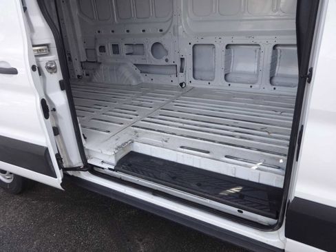 Used 2023 Ford Transit 250 148 High Roof image 11