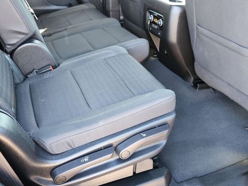 Used 2023 Chevrolet Tahoe LS image 17