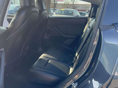 Used 2024 Tesla Model Y Performance image 15