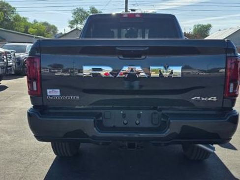 Used 2026 RAM 2500 Laramie AWD/4WD image 5