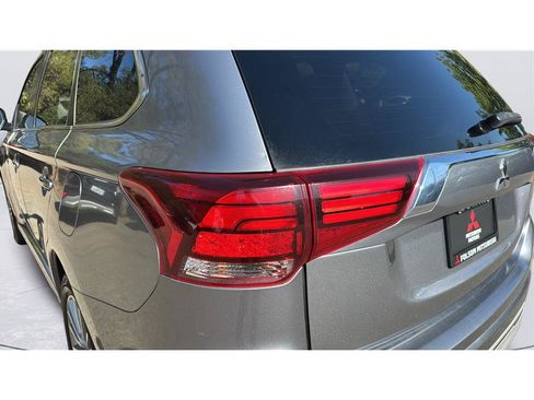 Used 2020 Mitsubishi Outlander SEL AWD/4WD image 39