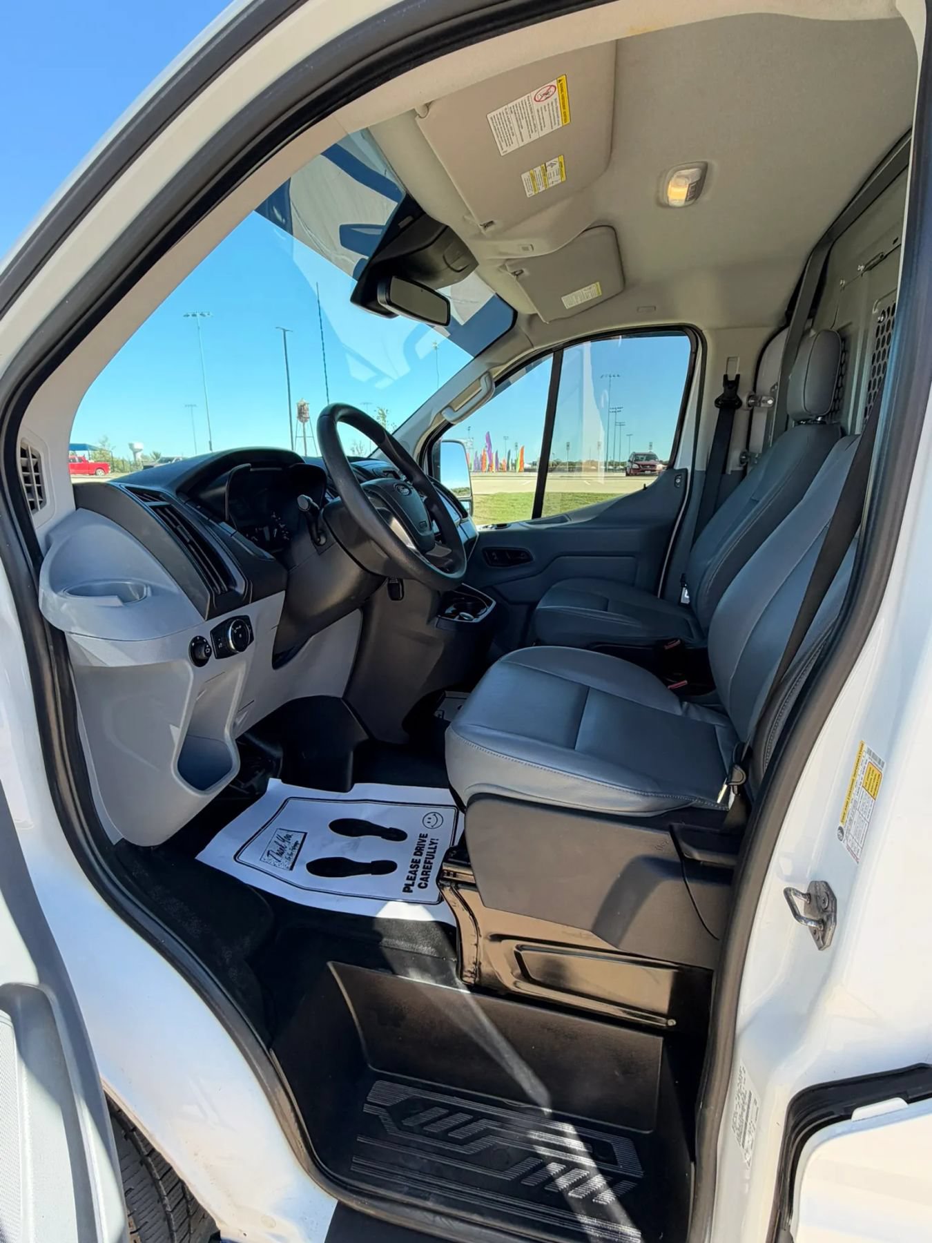 Used 2019 Ford Transit 150 130 Low Roof RWD image 10