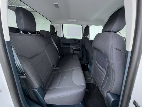 Used 2025 Ford Maverick XL w/ Equipment Group 101A AWD/4WD image 17