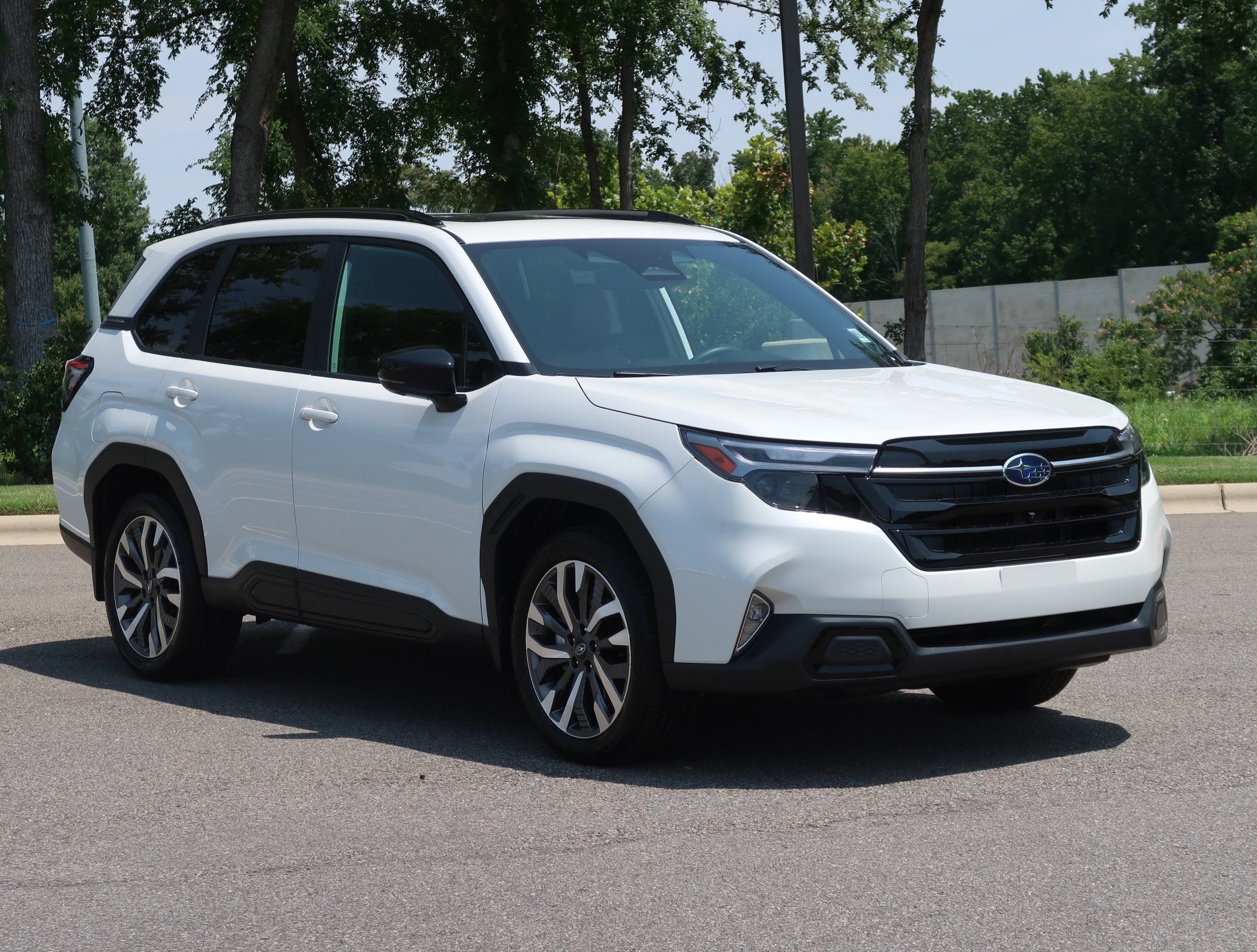 Certified 2026 Subaru Forester Touring w/ Touring Package AWD/4WD image 1