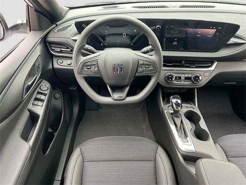 New 2026 Buick Envista Preferred w/ Convenience II Package image 16