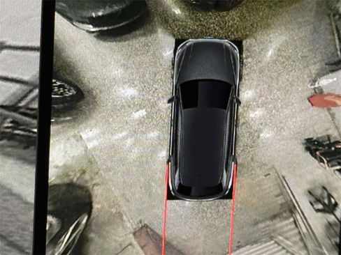 Used 2023 Audi SQ5 Premium Plus w/ Premium Plus Package image 25