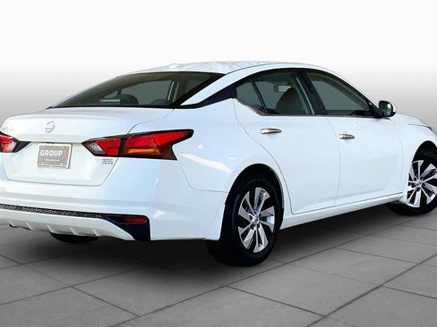 Used 2019 Nissan Altima 2.5 S FWD image 13