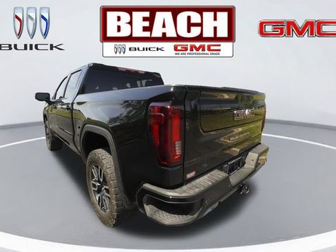 Used 2023 GMC Sierra 1500 AT4 w/ Technology Package AWD/4WD image 5