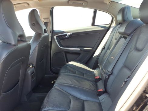 Used 2012 Volvo S60 T5 FWD image 10