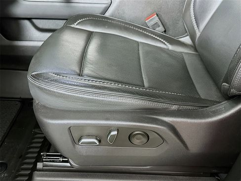 Used 2023 GMC Sierra 1500 Denali w/ Technology Package image 9