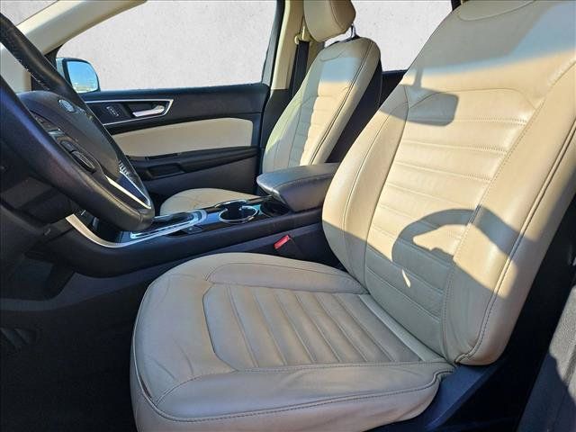 Used 2015 Ford Edge SEL w/ Equipment Group 201A AWD/4WD image 16