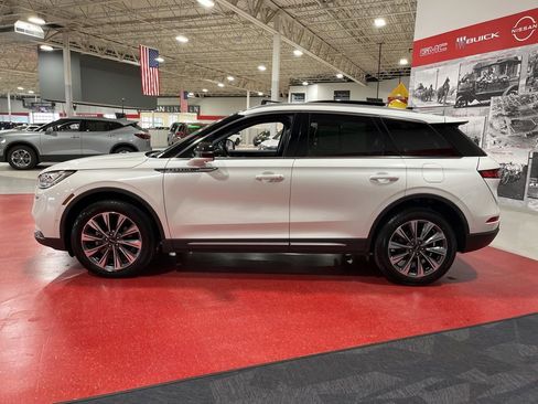 Used 2020 Lincoln Corsair Reserve w/ Equipment Group 201A image 6