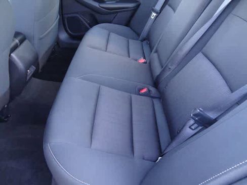 Used 2023 Nissan Altima 2.5 SV FWD image 8